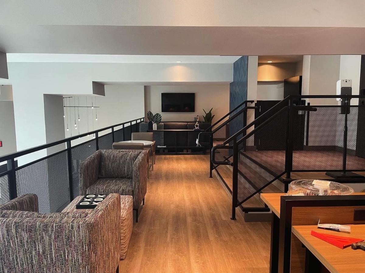 Atwell Suites Austin Airport By Ihg Екстериор снимка