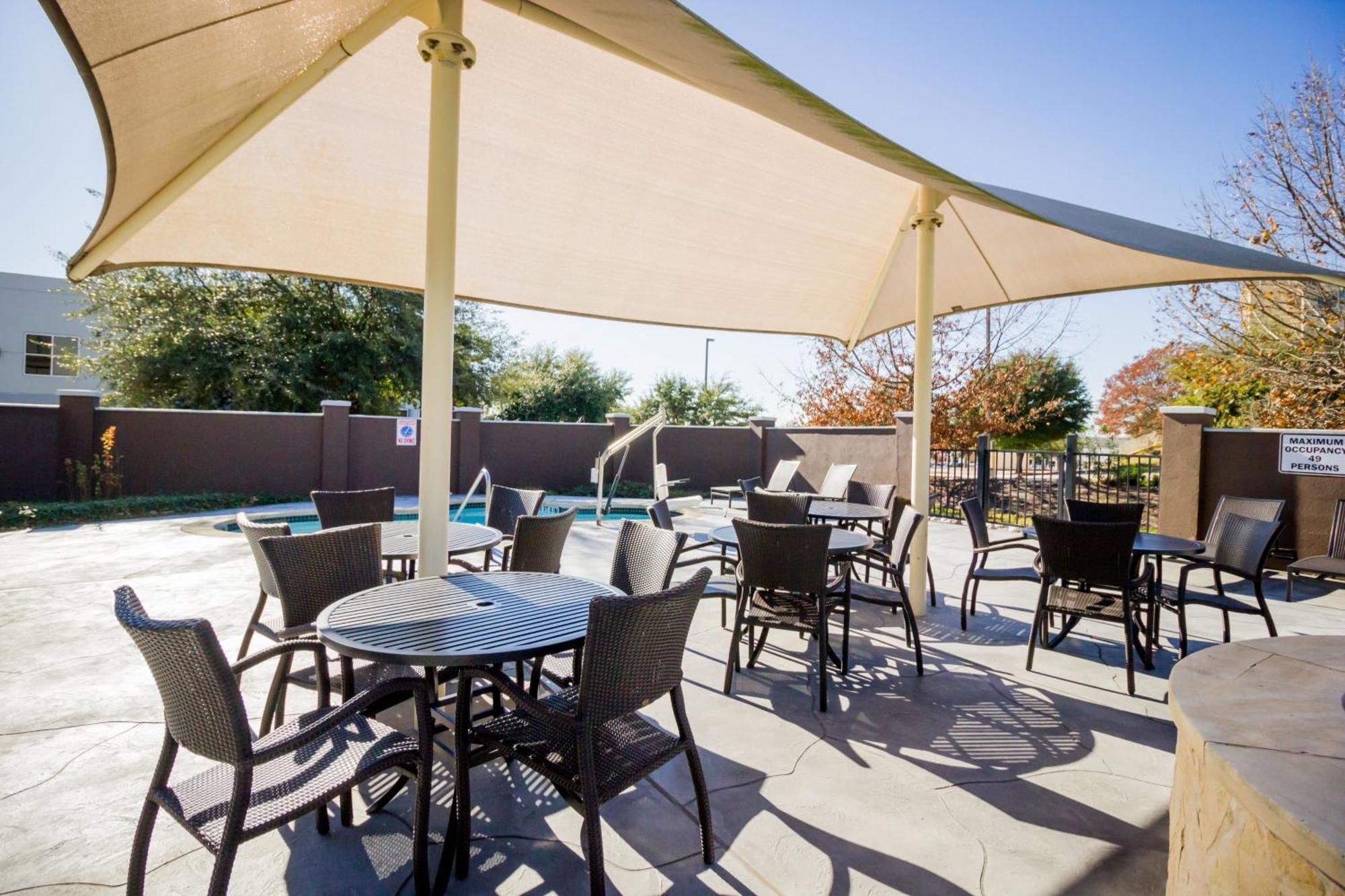 Atwell Suites Austin Airport By Ihg Екстериор снимка