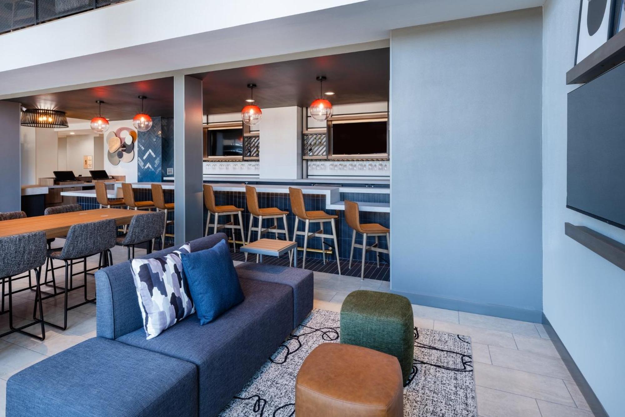 Atwell Suites Austin Airport By Ihg Екстериор снимка
