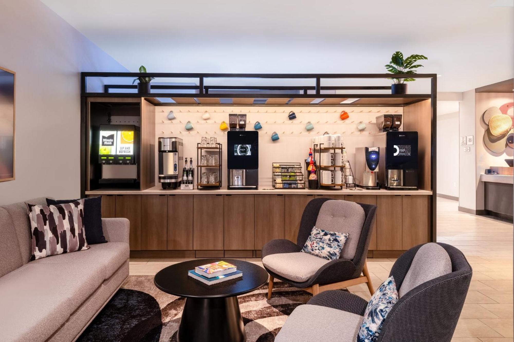 Atwell Suites Austin Airport By Ihg Екстериор снимка