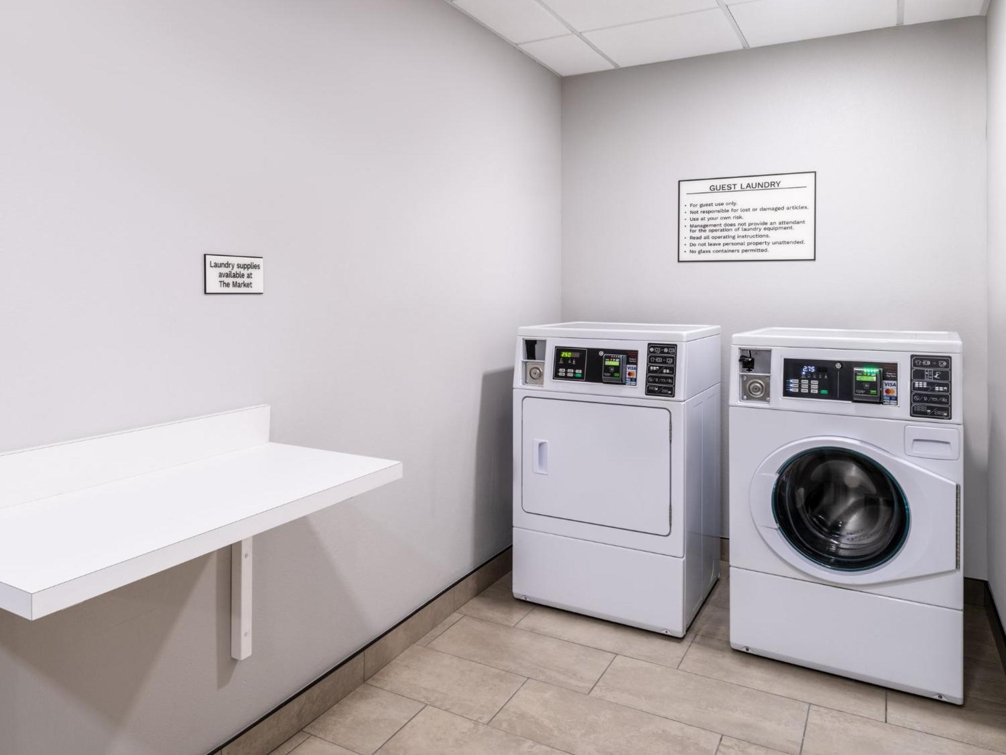 Atwell Suites Austin Airport By Ihg Екстериор снимка